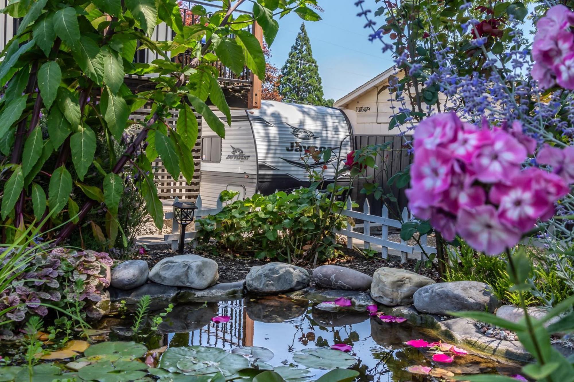 מלון Chic Rv Retreat, Stunning Yard In רוזבורג מראה חיצוני תמונה